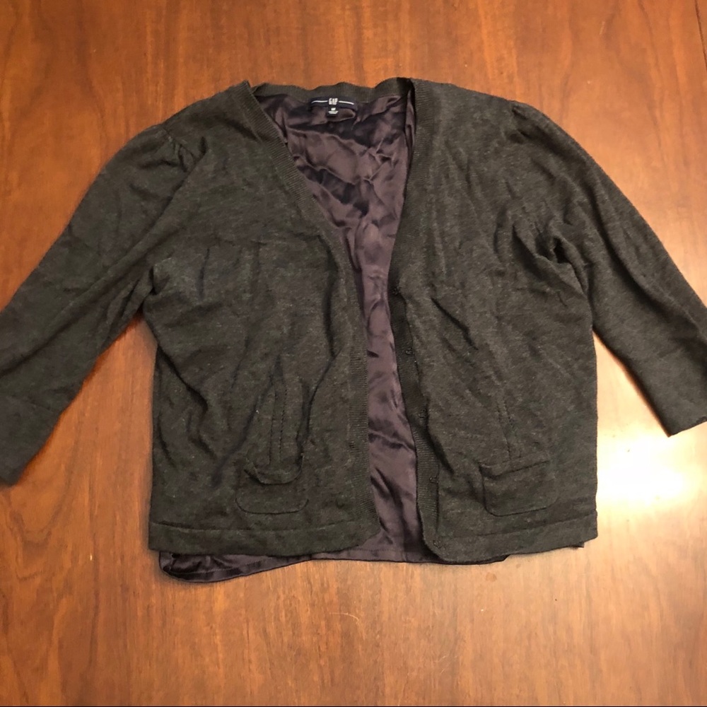 GAP short grey cardigan
